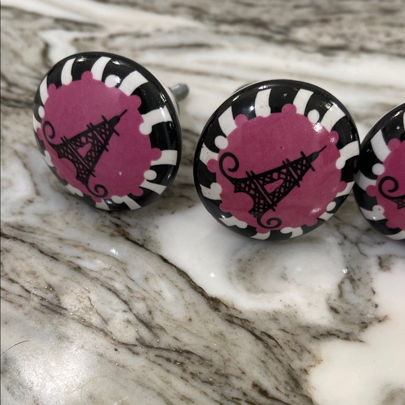 Pink and Black Eiffel Tower Ceramic Drawer Knobs/ Lot of 4 - Picture 3 of 8